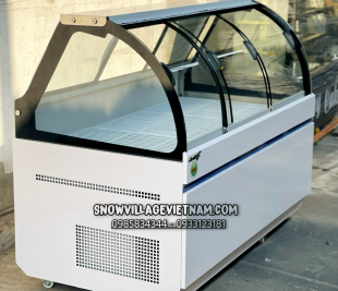 Tủ trưng bày thịt tươi trên mát dưới đông