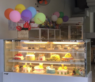 Tủ bánh kem 1.8m 3 tầng