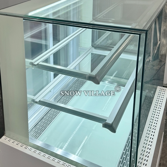 Tủ bánh kem thiết kế 90cm 3 tầng DG-900