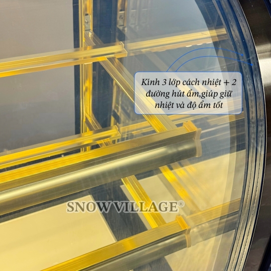 Tủ bánh kem kính cong 1.8m 3 tầng