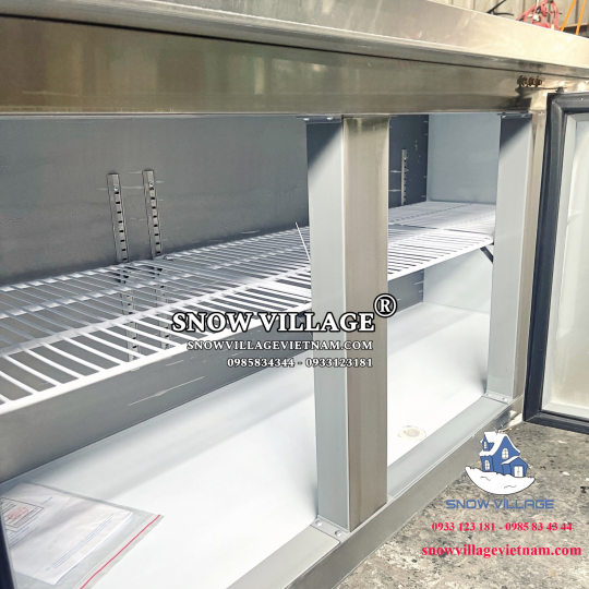 Bàn mát 3 cửa kính 1.8m PLO.35L2CBL
