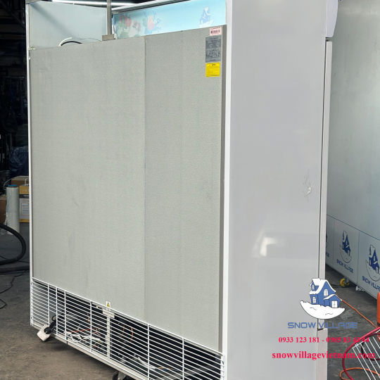 Tủ mát 3 cửa kính LC-1800X
