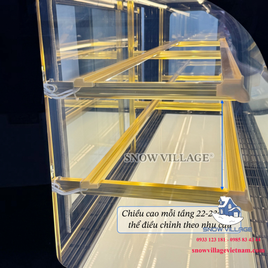 Tủ bánh kem kính cong 1.8m 3 tầng